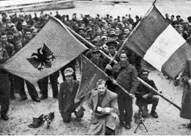 Risultati immagini per liberazione albania dai nazisti brigata gramsci